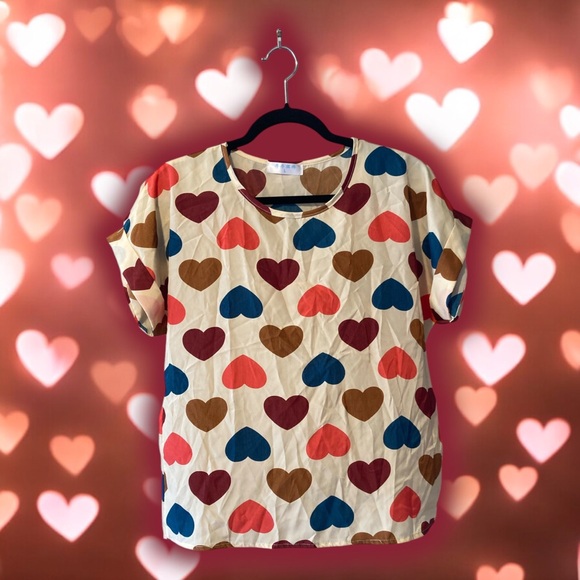 Heart Pattern Shirt - Picture 9 of 11
